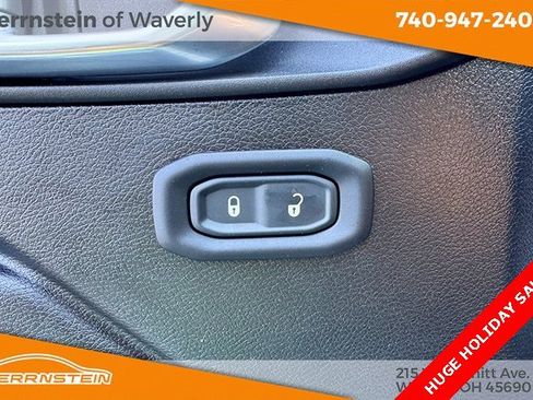 Used 2023 Jeep Gladiator Mojave image 17