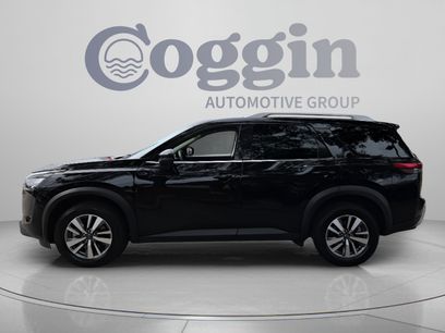 Used 2025 Nissan Pathfinder SL