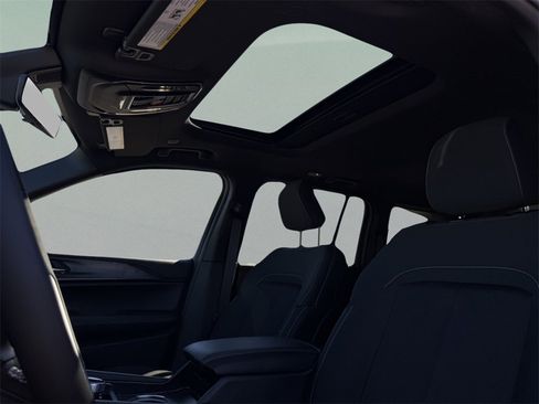 New 2025 Jeep Grand Cherokee Laredo w/ Luxury Tech Group I image 26