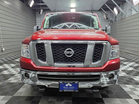 Used 2016 Nissan NV 3500 SL RWD image 3