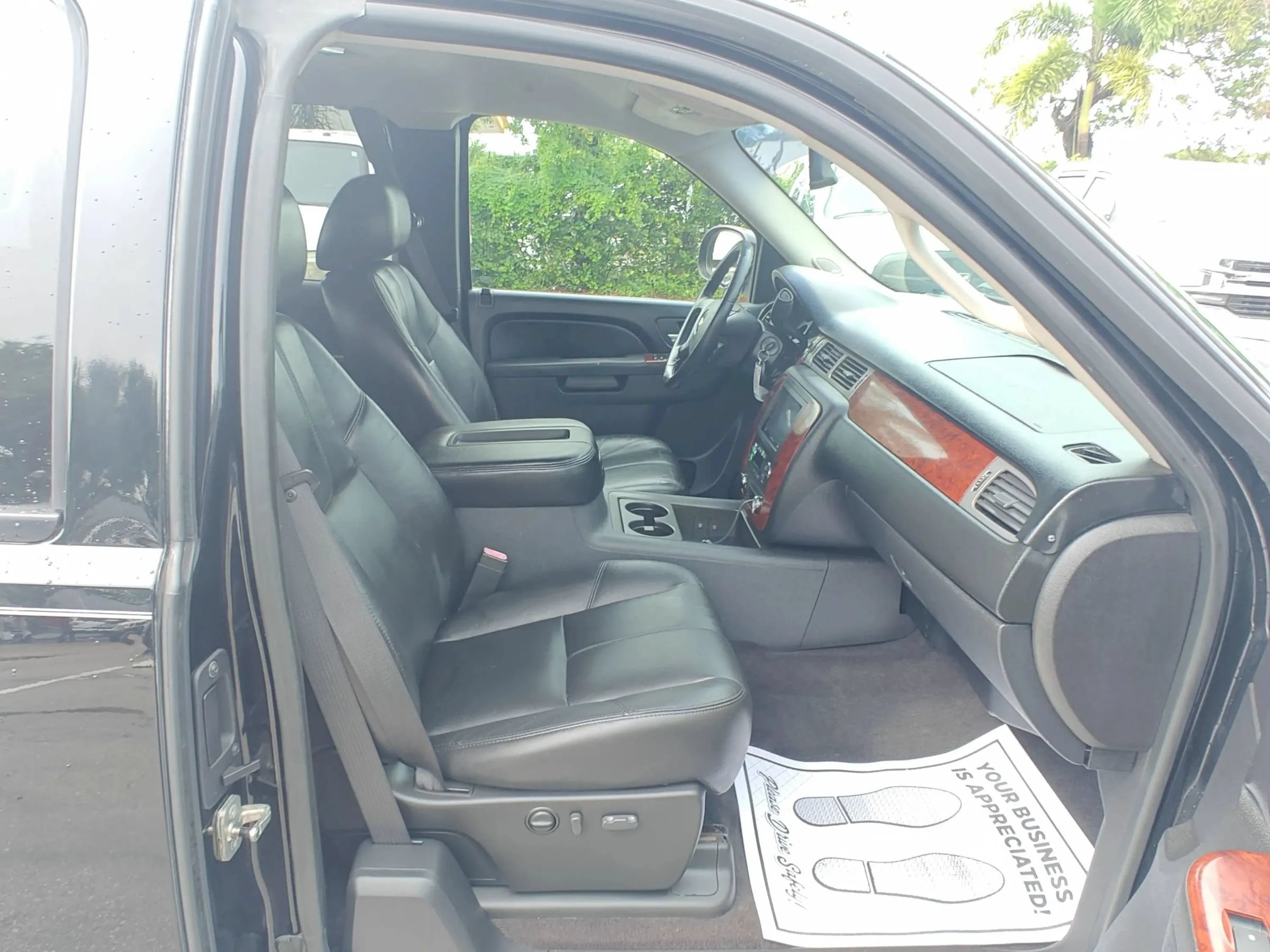 Used 2010 Chevrolet Silverado 1500 LTZ w/ LTZ Plus Package RWD image 14