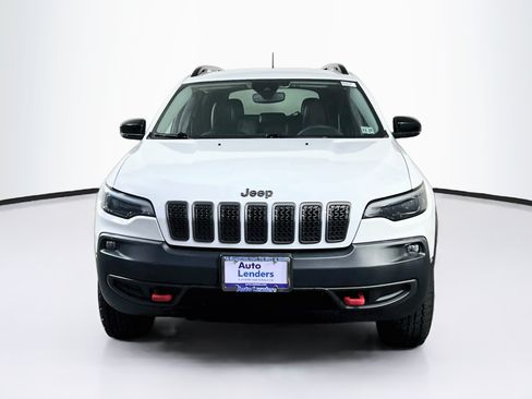 Used 2022 Jeep Cherokee Trailhawk w/ Comfort/Convenience Group AWD/4WD image 2