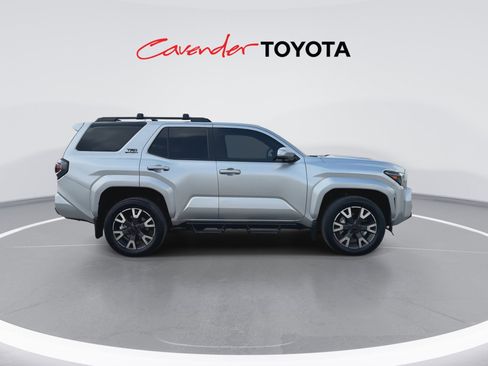Certified 2025 Toyota 4Runner TRD Sport Premium w/ Tow Technology Package AWD/4WD image 9