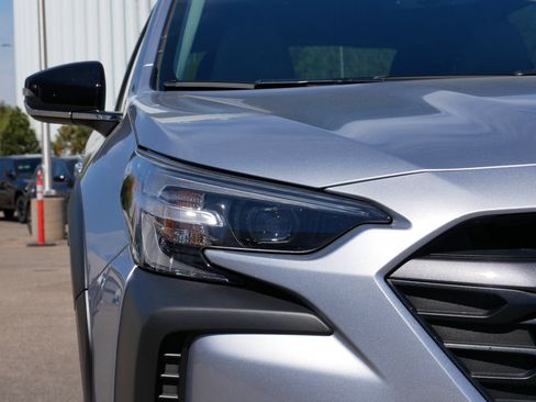Used 2024 Subaru Outback Limited XT AWD/4WD image 16