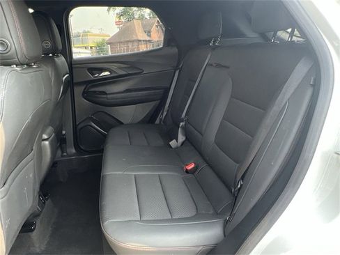 Certified 2023 Chevrolet TrailBlazer RS w/ Convenience Package image 21
