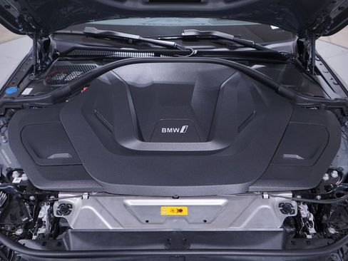 Used 2024 BMW i4 eDrive35 w/ Premium Package image 23