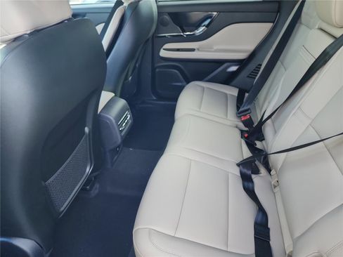 New 2026 Lincoln Corsair Premiere image 16