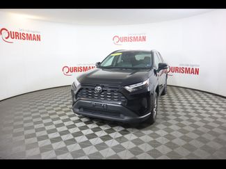 Used 2025 Toyota RAV4 XLE video 1
