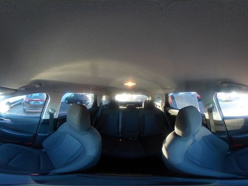 Used 2025 Kia Sportage LX FWD image 41