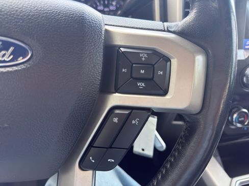 Used 2021 Ford F250 Lariat image 14