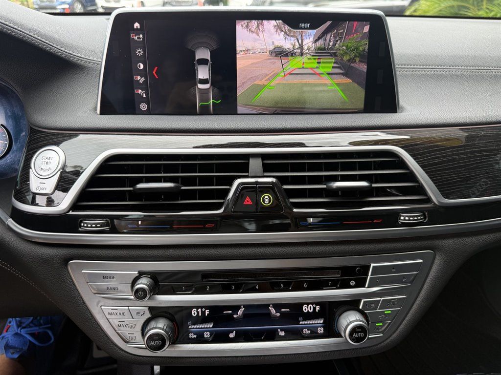 Used 2019 BMW 740i w/ M Sport Package RWD image 28