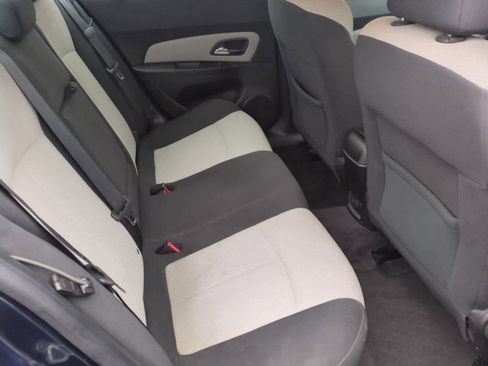 Used 2011 Chevrolet Cruze LS image 20