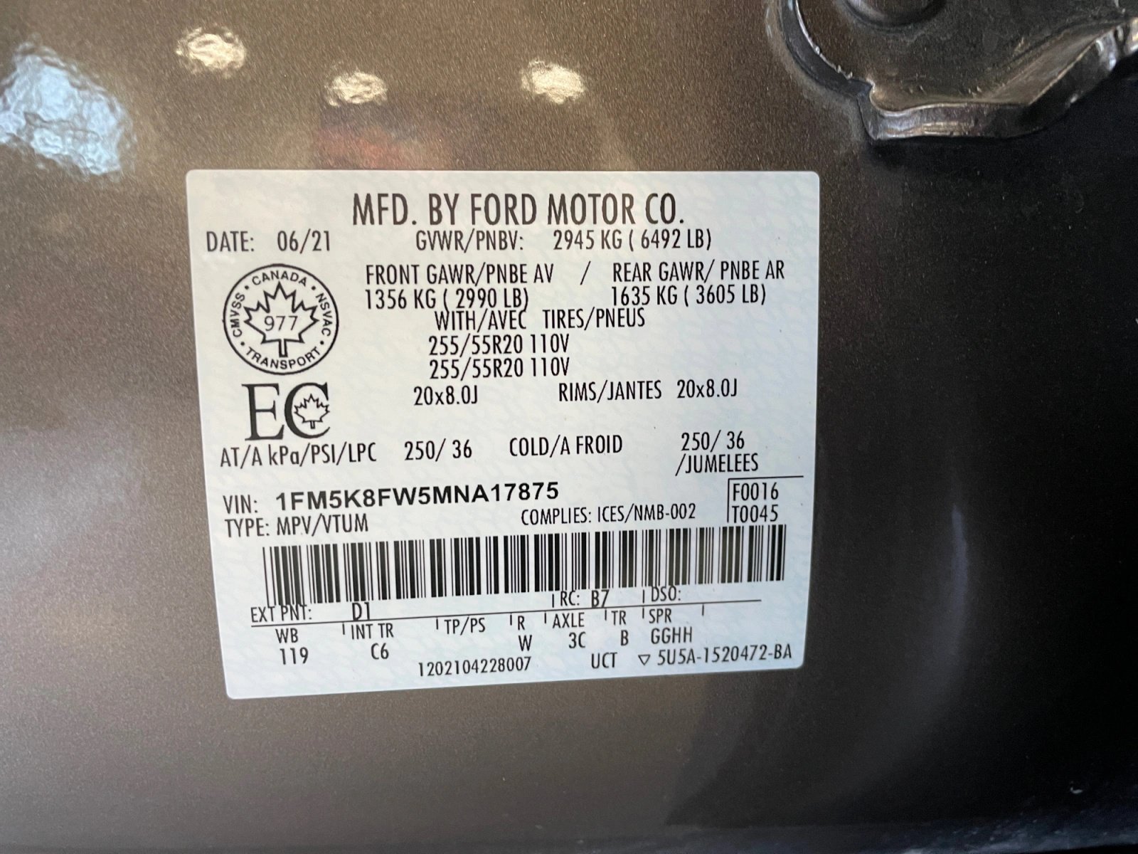 Used 2021 Ford Explorer Limited AWD/4WD image 13