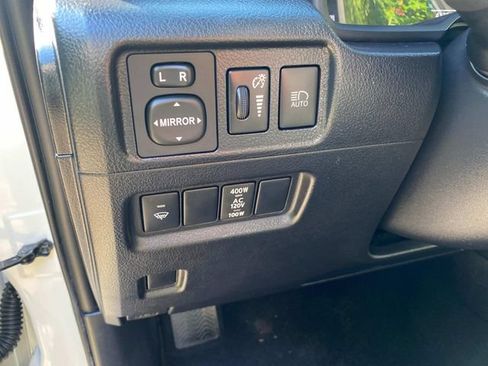 Used 2021 Toyota 4Runner SR5 Premium RWD image 15