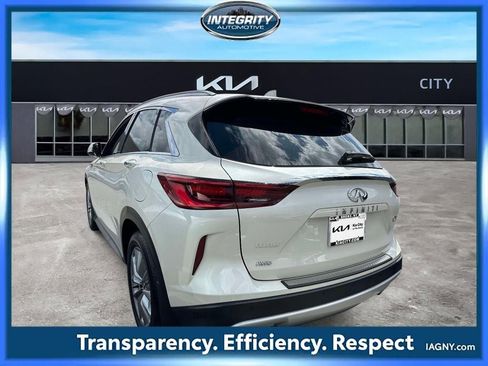 Used 2022 INFINITI QX50 Essential AWD/4WD image 5