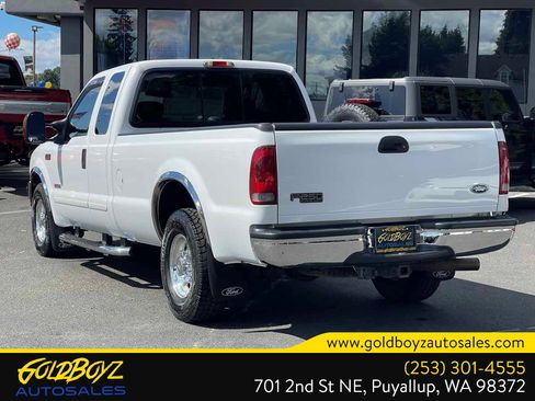 Used 2003 Ford F250 2WD SuperCab Super Duty image 6