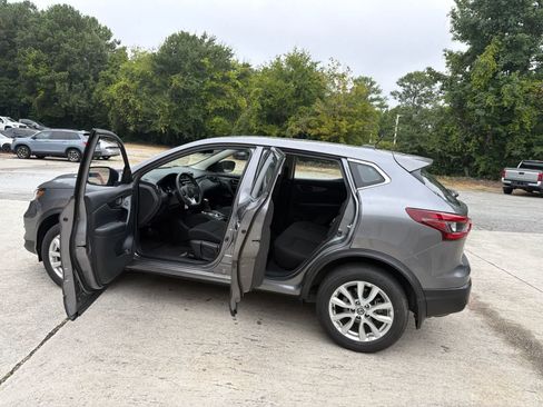 Used 2022 Nissan Rogue Sport S FWD image 20