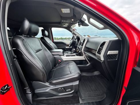 Used 2017 Ford F150 Lariat w/ Equipment Group 502A Luxury AWD/4WD image 13