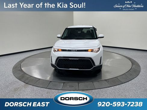 New 2025 Kia Soul LX image 2