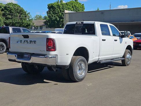 New 2026 RAM 3500 Tradesman AWD/4WD image 7