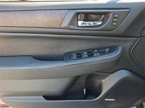 Used 2015 Subaru Outback 2.5i Limited image 14