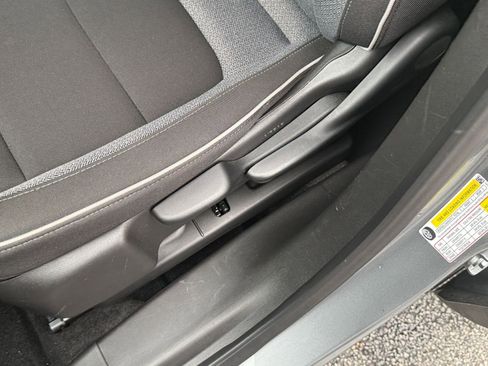 Used 2025 Chevrolet TrailBlazer LT image 23