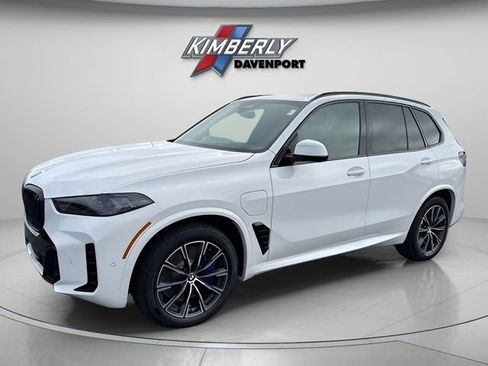 New 2026 BMW X5 xDrive50e w/ M Sport Package image 1