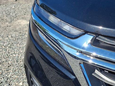 Certified 2024 Chevrolet Equinox LS w/ LS Convenience Package AWD/4WD image 35