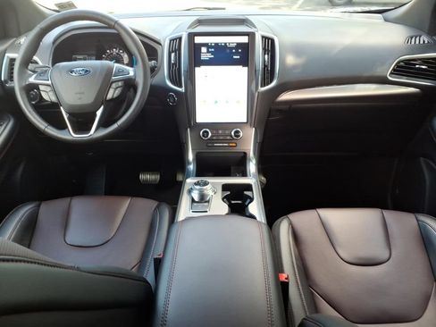 Used 2022 Ford Edge Titanium w/ Equipment Group 301A AWD/4WD image 13