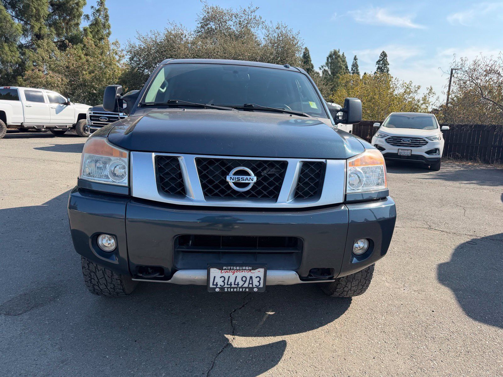 Used 2014 Nissan Titan PRO-4X w/ Pro-4x Luxury Package AWD/4WD image 8