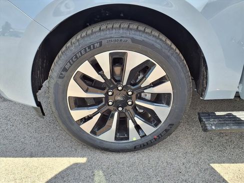 New 2026 Ford Expedition Max Platinum w/ Driver's Package AWD/4WD image 32