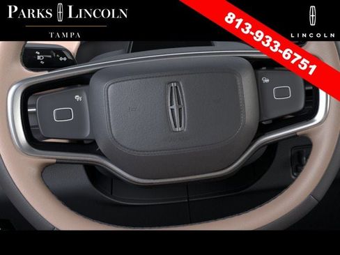 New 2026 Lincoln Navigator L Black Label AWD/4WD image 12