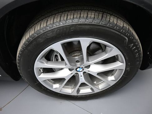 Used 2024 BMW X5 xDrive40i w/ Premium Package AWD/4WD image 13