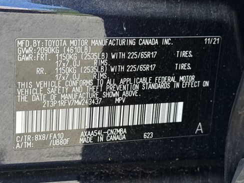 Used 2021 Toyota RAV4 XLE w/ XLE Grade Weather Package AWD/4WD image 12