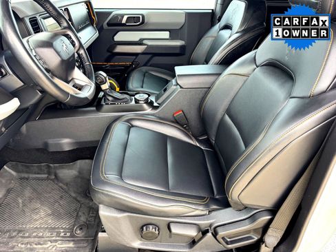 Used 2023 Ford Bronco Badlands w/ Sasquatch Package image 15