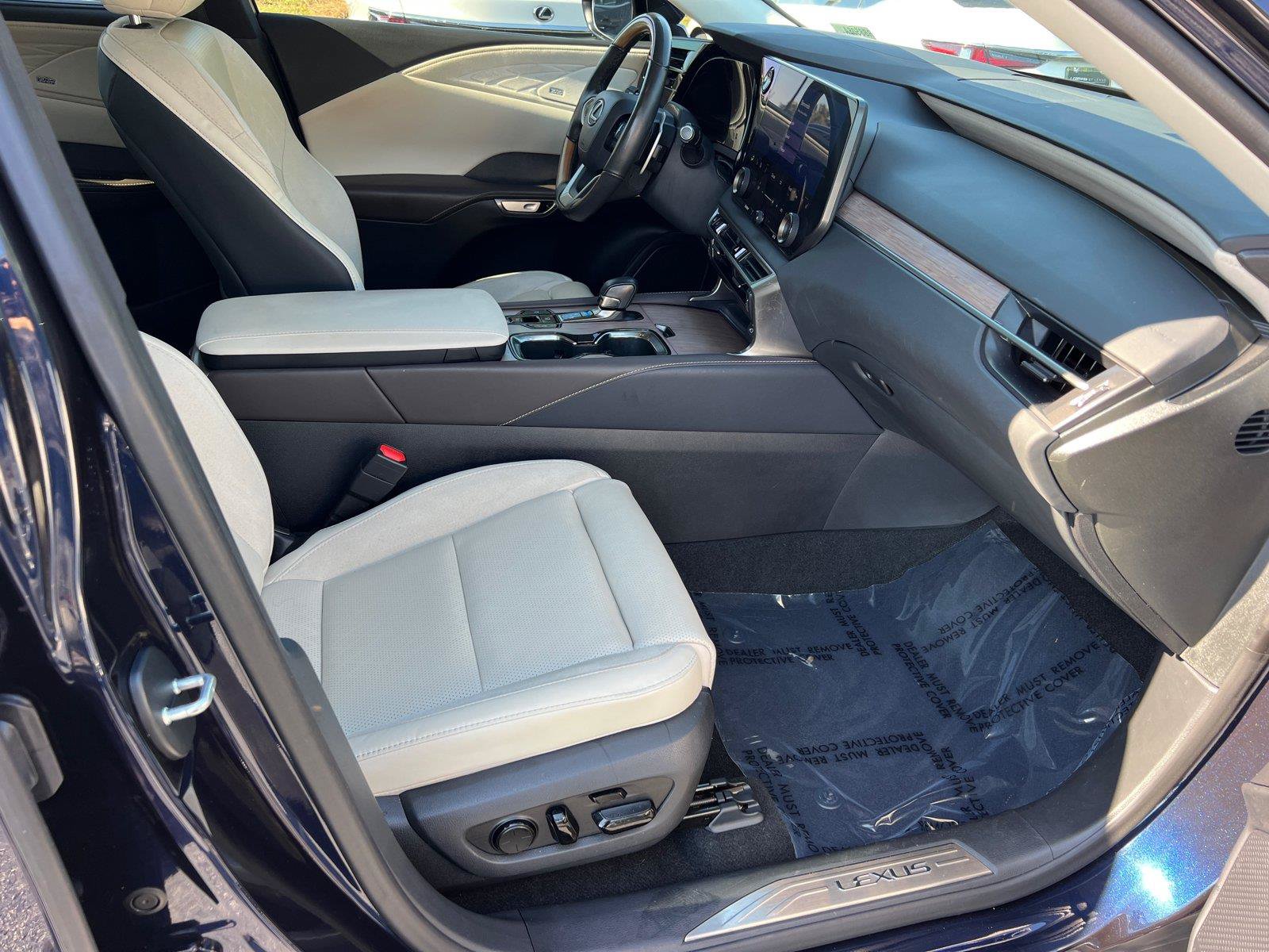 Certified 2024 Lexus RX 350 FWD w/ Convenience Package image 13