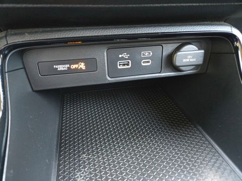 Certified 2023 Honda CR-V EX image 17