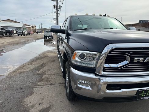 Used 2016 RAM 3500 Laramie Longhorn image 30