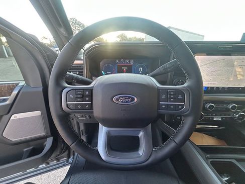 New 2026 Ford F250 Lariat w/ Black Appearance Package image 13