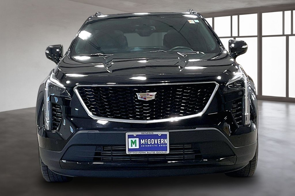 Used 2023 Cadillac XT4 Sport w/ Cold Weather Package AWD/4WD image 2