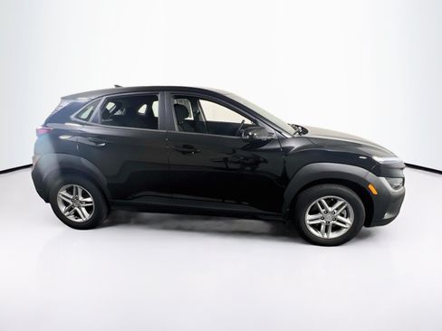 Used 2023 Hyundai Kona SE AWD/4WD image 4