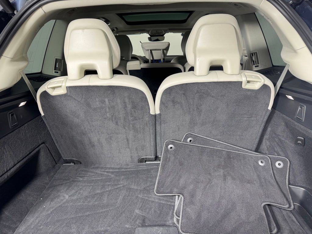 Certified 2026 Volvo XC90 B6 Ultra AWD/4WD image 10