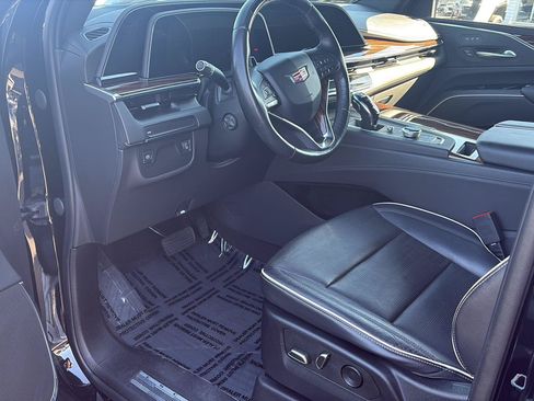 Used 2023 Cadillac Escalade ESV Premium Luxury RWD image 20