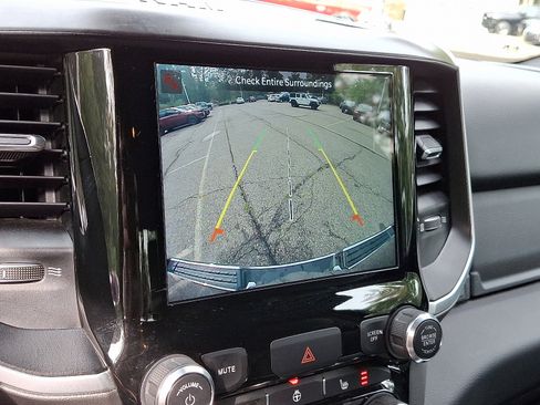 Certified 2022 RAM 1500 Big Horn image 19