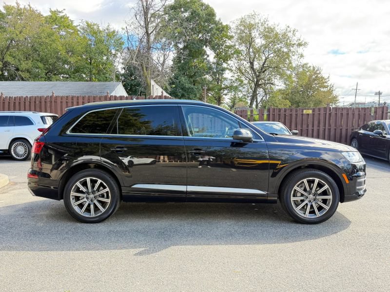 Used 2019 Audi Q7 3.0T Premium Plus w/ Premium Plus Package AWD/4WD image 4