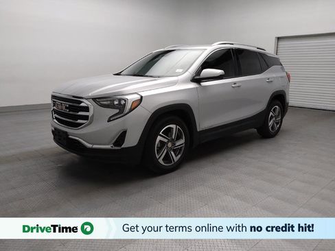 Used 2019 GMC Terrain SLT image 1