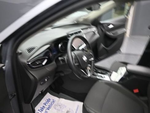 Used 2020 Buick Encore GX Select w/ Experience Buick Package FWD image 17