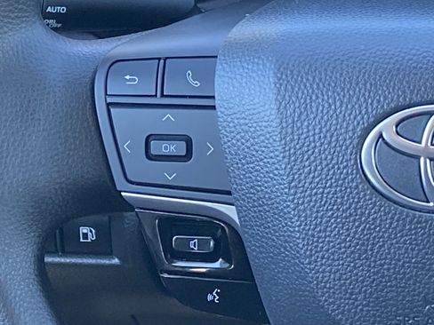 Certified 2025 Toyota Camry LE image 17