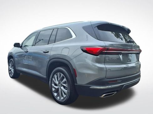 Used 2025 Buick Enclave Preferred w/ Power Package image 4