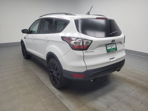 Used 2018 Ford Escape SE w/ SE Sport Appearance Package FWD image 5